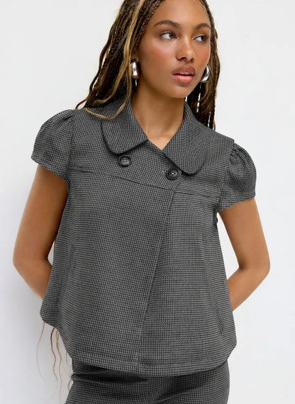 Pebble Grey