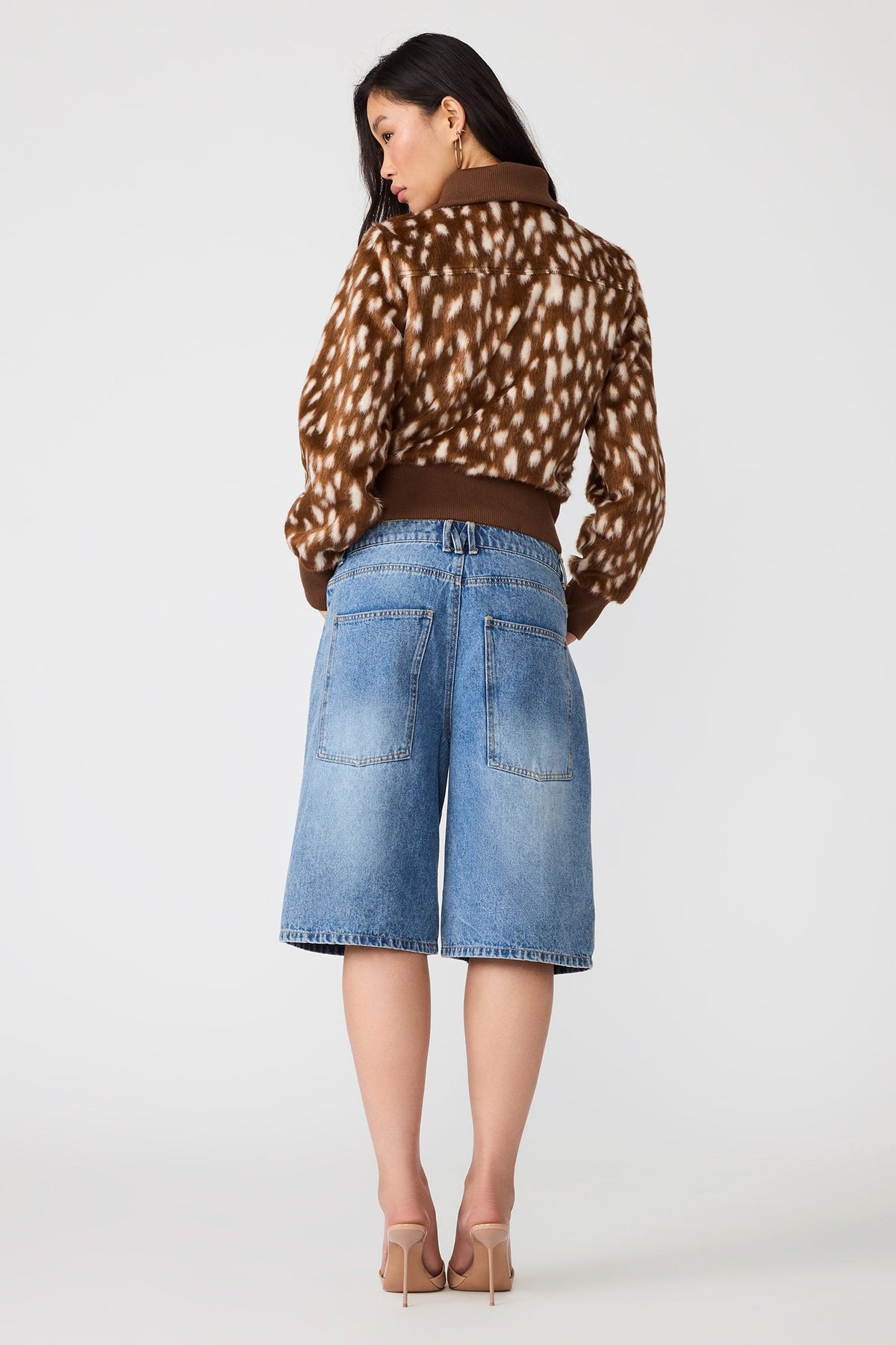 Abstract dot zip-up jacket