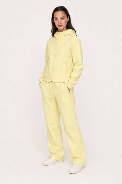 Solène citron fleece set, three-quarter left view
